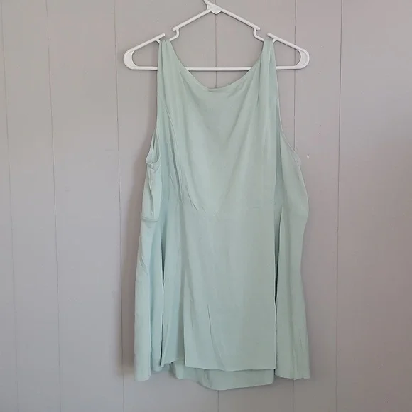 Torrid Women's Fit And Flare Sleeveless Blouse 1X Harbor Gray NWT - Picture 2 of 6